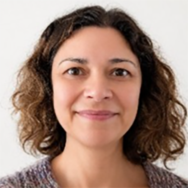 Paula Ferreira’s Photo 2×2 Paula Ferreira